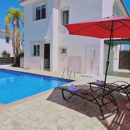 Sunny Bay Protaras