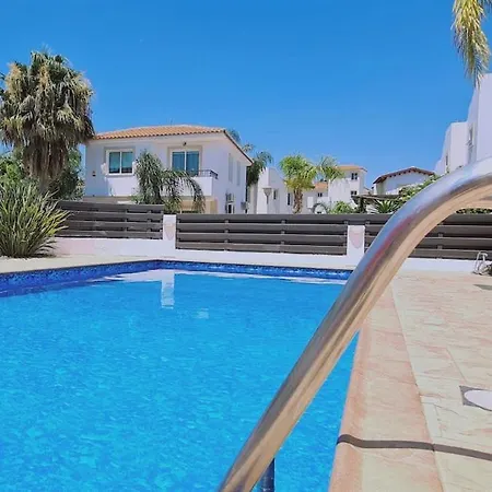 Sunny Bay Villa