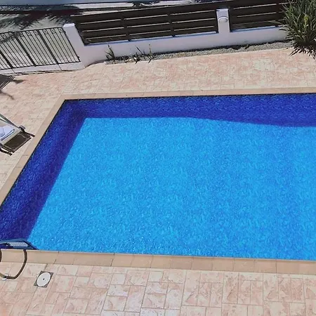 Villa Sunny Bay
