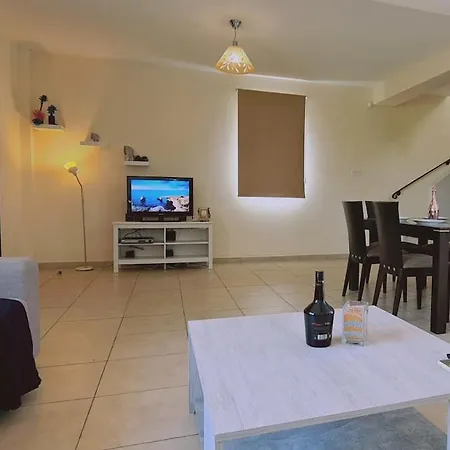 Sunny Bay Villa