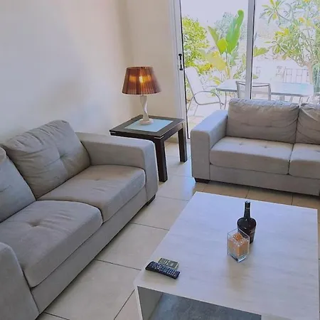 Sunny Bay Протарас