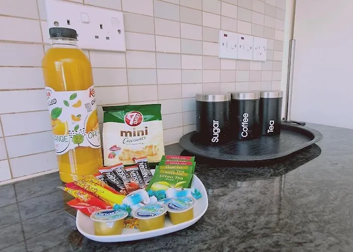 Sunny Bay Villa Protarász