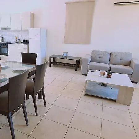 Sunny Bay * Πρωταράς